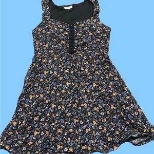 Floral Dress • Size Large